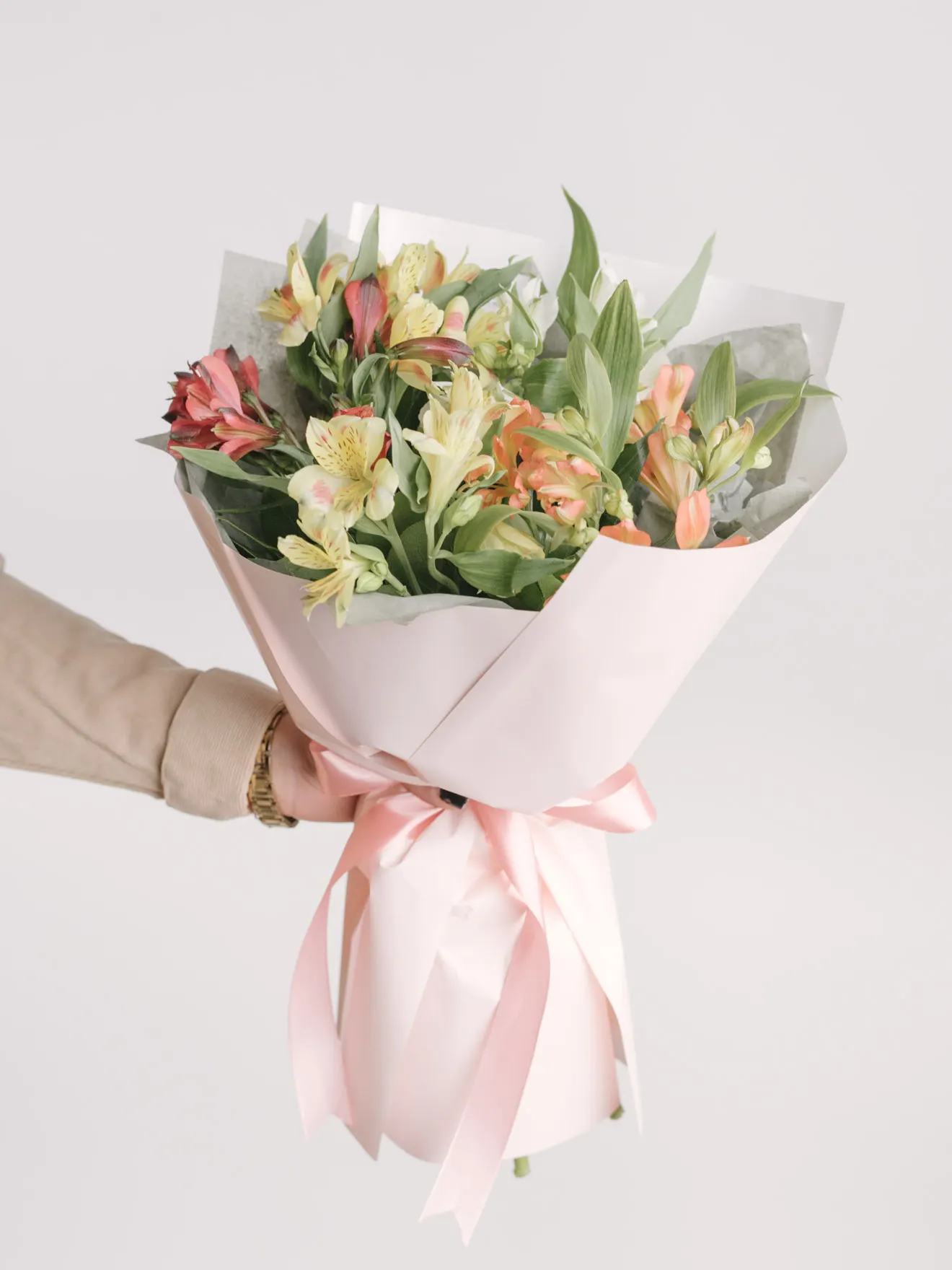 Buchet cu mix de lisianthus