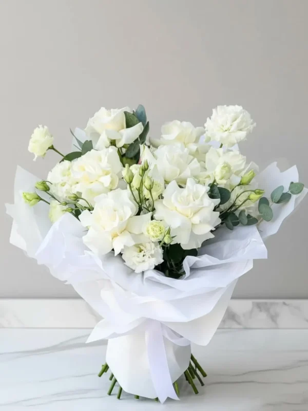 Buchet "Nori albi"